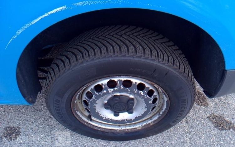 VOLKSWAGEN CADDY  BF-355-BH