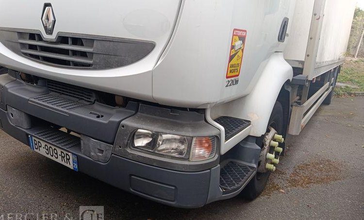 RENAULT 220DXI HAYON – EN DESIGNATION(93)  BP-909-RR
