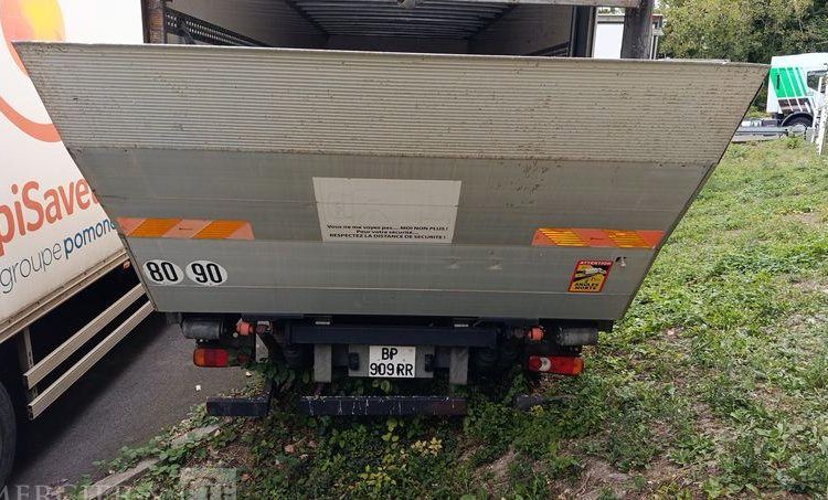 RENAULT 220DXI HAYON – EN DESIGNATION(93)  BP-909-RR