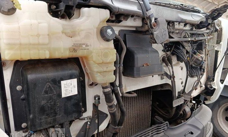 RENAULT 220DXI HAYON – EN DESIGNATION(93)  BP-909-RR