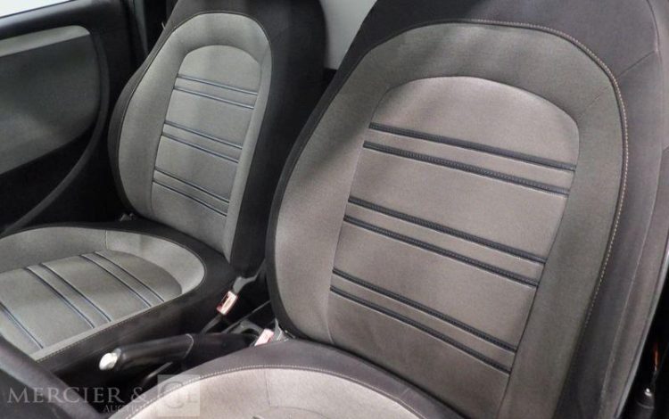 FIAT PUNTO ESS/GNV BLEU BT-235-DL