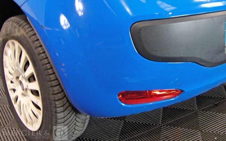 FIAT PUNTO ESS/GNV BLEU BT-235-DL