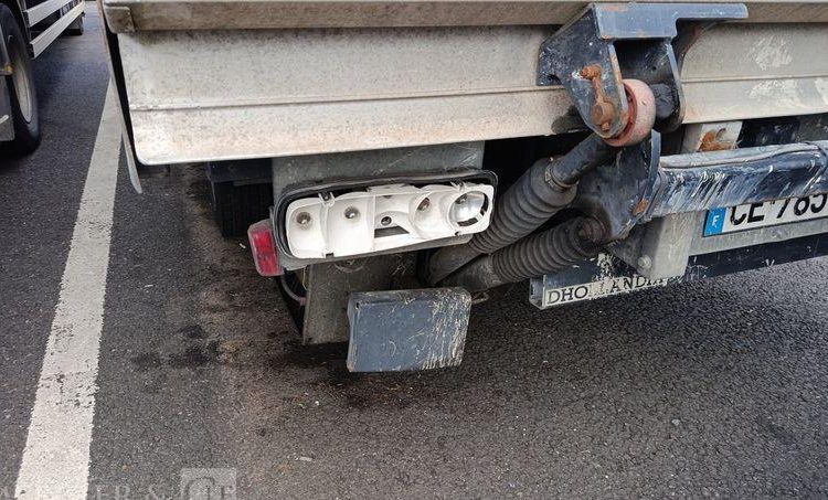 IVECO 75E16CH HAYON- EN DESIGNATION(93)  CE-785-ET