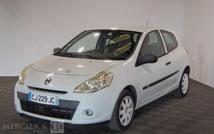 RENAULT CLIO III DCI  CJ-229-JC