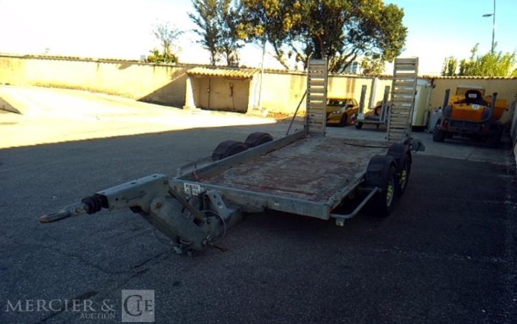 HUBIERE REMORQUE PORTE-ENGIN CU 2T8  CK-148-FB