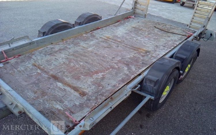 HUBIERE REMORQUE PORTE-ENGIN CU 2T8  CK-148-FB