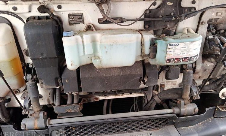 IVECO 140E18 E5 HAYON – EN DESIGNATION(93)  CM-548-BK