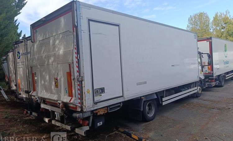 IVECO EUROCARGO FRIGO/HAYON -EN DESIGNATION(93)  CQ-301-CW
