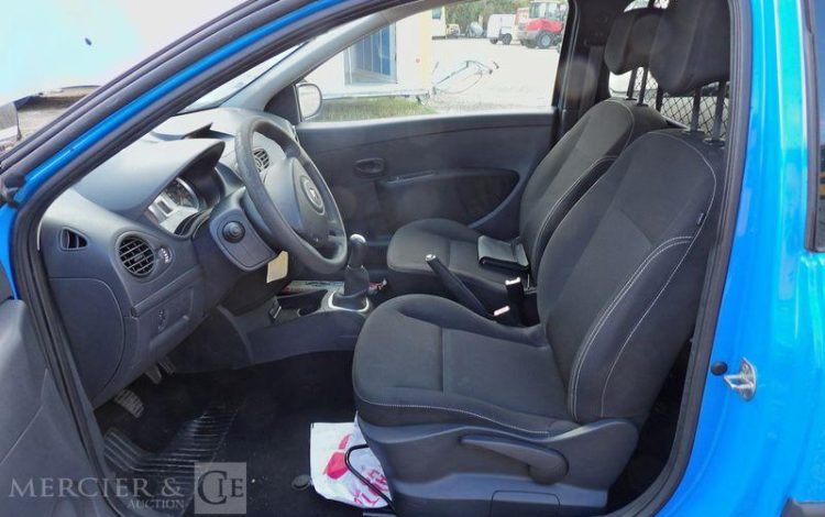 RENAULT CLIO  CR-072-VA