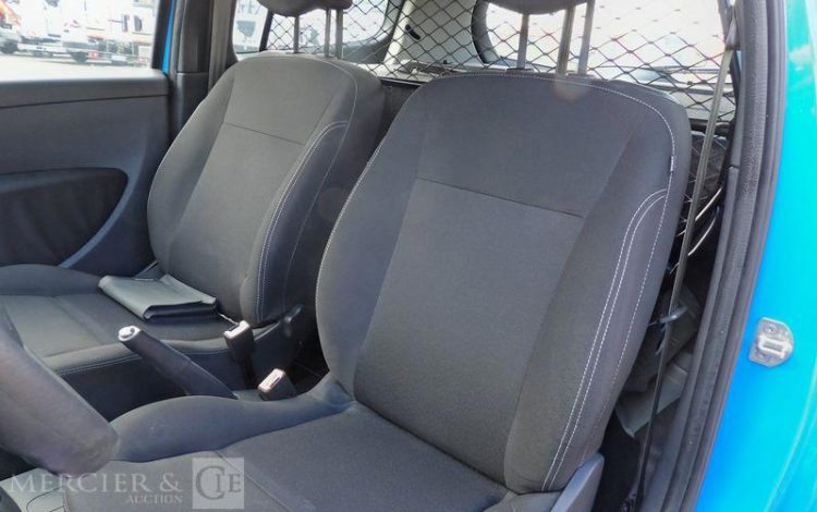RENAULT CLIO  CR-072-VA