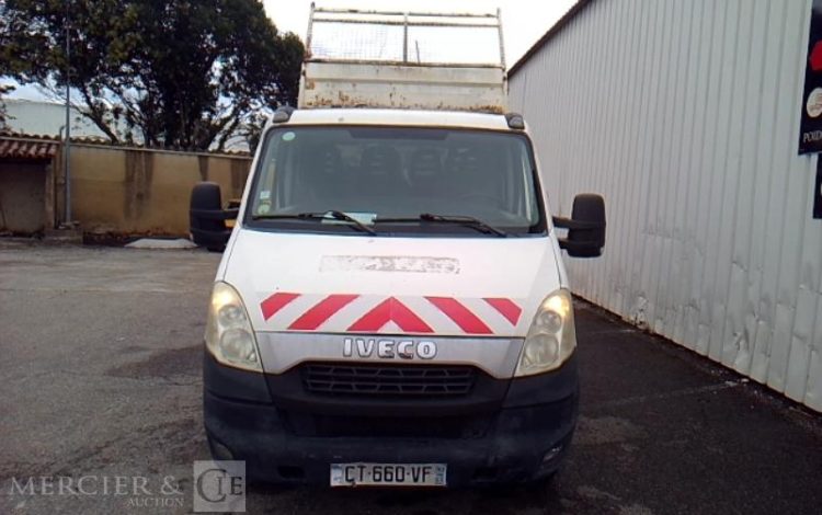 IVECO 35C13 BENNE DOUBLE CABINE BLANC CT-660-VF