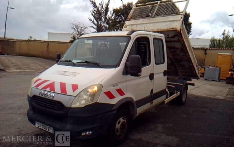 IVECO 35C13 BENNE DOUBLE CABINE BLANC CT-660-VF