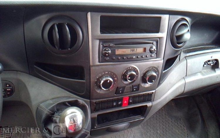 IVECO 35C13 BENNE DOUBLE CABINE BLANC CT-660-VF