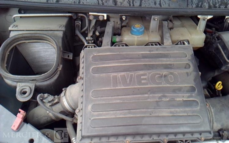 IVECO 35C13 BENNE DOUBLE CABINE BLANC CT-660-VF