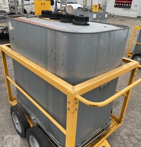 SCHUTZ LOT DE 5 CUVES A FIOUL 700 LITRES PALETTISABLE SUR CHARIOT ROULANT BLANC CUV011227