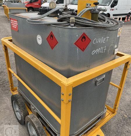 SCHUTZ LOT DE 5 CUVES A FIOUL 700 LITRES PALETTISABLE SUR CHARIOT ROULANT BLANC CUV011227