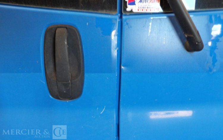 RENAULT TRAFIC II DCI  CX-240-SM