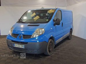 RENAULT TRAFIC II DCI  CX-240-SM