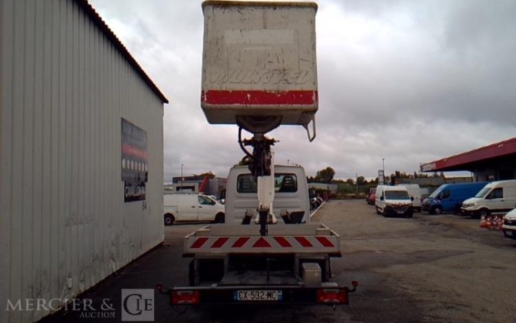 IVECO 35S11 NACELLE SUR VL 160 ALU/DS – 16M – 5590H – BLANC CX-532-MC