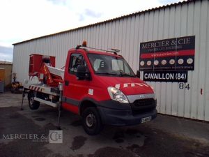 MULTITEL 35S11 NACELLE SUR VL MX170 – 17M – 5587H – ROUGE CX-869-RJ