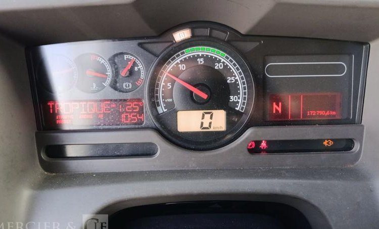 RENAULT M220.16CF FRIGO/HAYON – EN DESIGNATION(93)  DA-201-KC