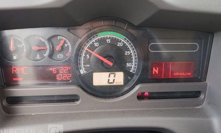 RENAULT 180 DXI FRIGO/HAYON – EN DESIGNATION(93)  DB-191-KF