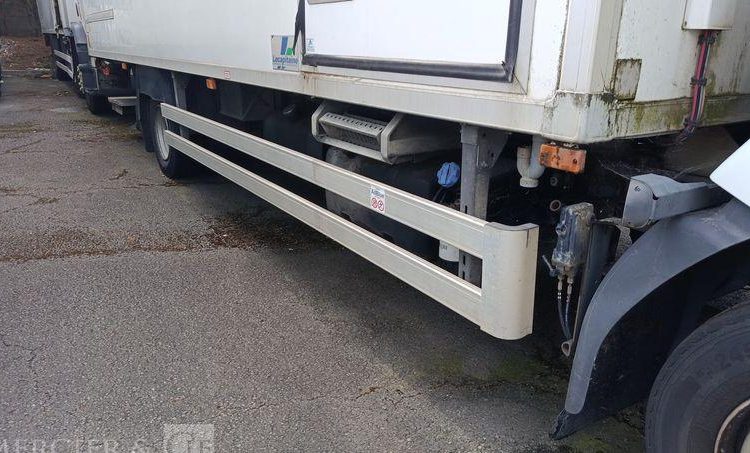RENAULT 180 DXI FRIGO/HAYON – EN DESIGNATION(93)  DB-191-KF