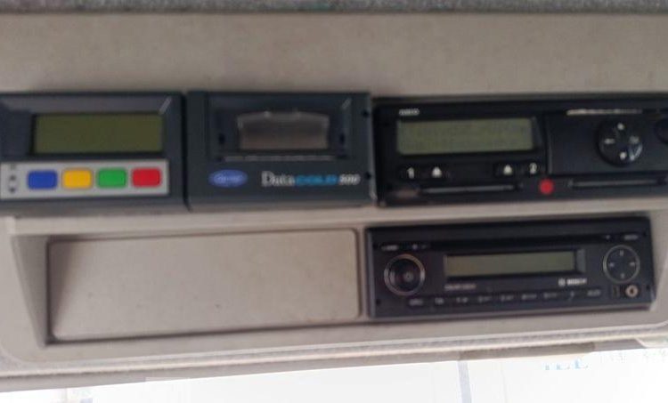 IVECO EUROCARGO 160E22 EEV FRIGO/HAYON -EN DESIGNATION(93)  DB-650-ME