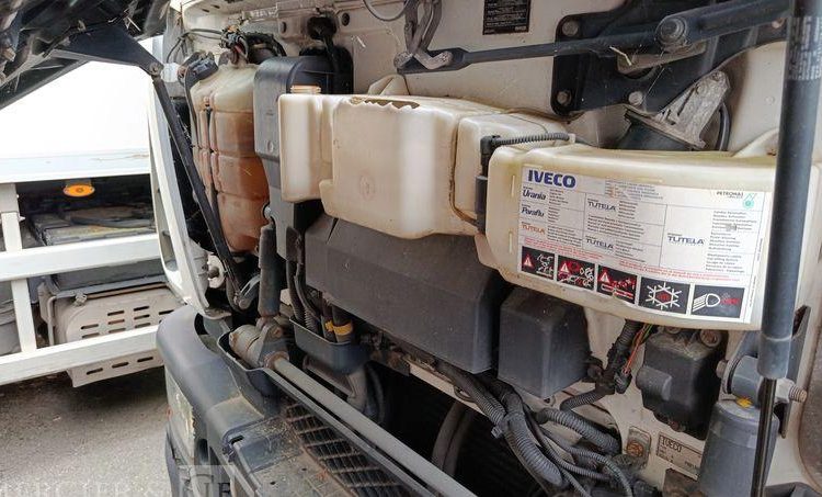 IVECO EUROCARGO 160E22 EEV FRIGO/HAYON -EN DESIGNATION(93)  DB-650-ME