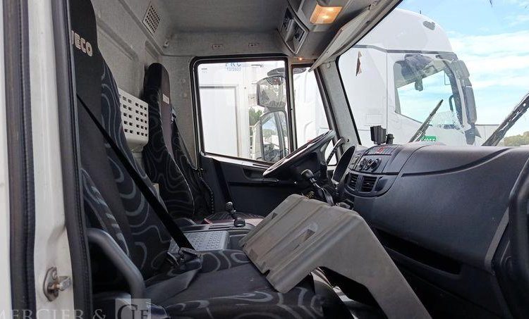 IVECO 100E18 EEV FRIGO/HAYON -EN DESIGNATION(93)  DE-286-BZ
