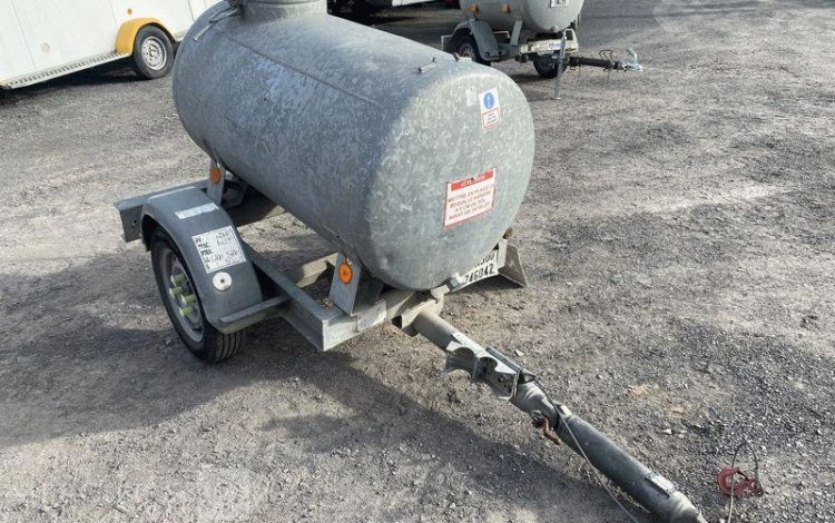 DAUDIN REMORQUE CITERNE 500 LITRES – 1 ESSIEU – PTAC 750KG BLANC DH-380-ZQ