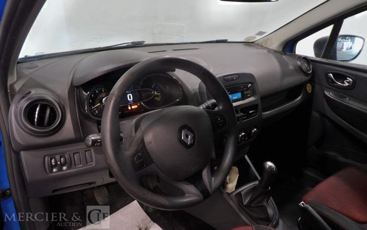 RENAULT CLIO IV DCI BLEU DK-082-FL