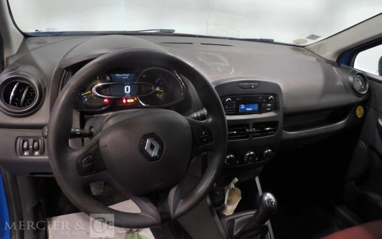 RENAULT CLIO IV DCI BLEU DK-082-FL