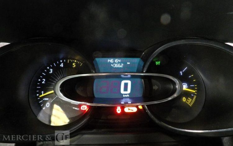 RENAULT CLIO IV DCI BLEU DK-082-FL