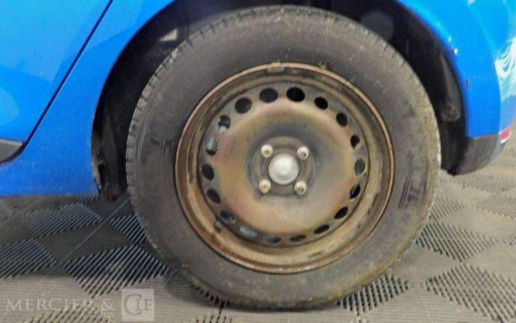 RENAULT CLIO IV DCI BLEU DK-082-FL