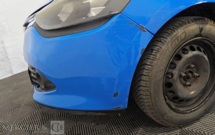 RENAULT CLIO IV DCI BLEU DK-082-FL
