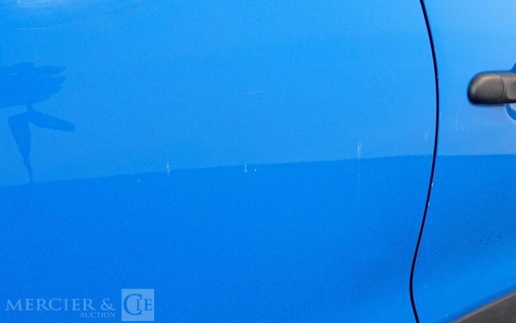 RENAULT CLIO IV DCI BLEU DK-082-FL