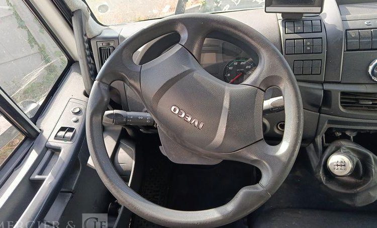 IVECO EUROCARGO 140E19 FRIGO/HAYON – EN DESIGNATION(93)  DQ-481-TY