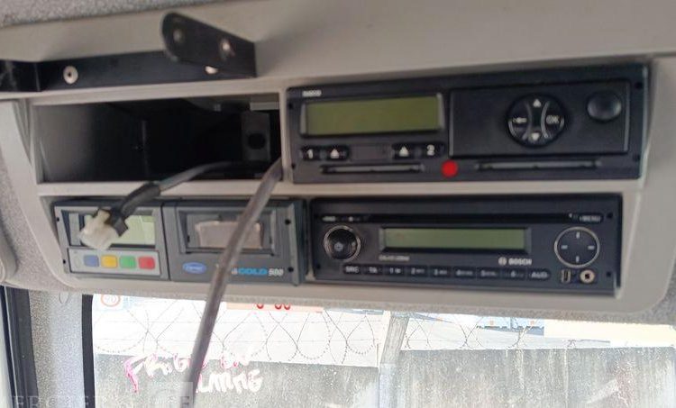 IVECO EUROCARGO 140E19 FRIGO/HAYON – EN DESIGNATION(93)  DQ-481-TY