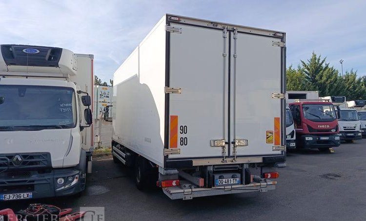 IVECO EUROCARGO 140E19 FRIGO/HAYON – EN DESIGNATION(93)  DQ-481-TY