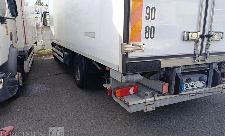 IVECO EUROCARGO 140E19 FRIGO/HAYON – EN DESIGNATION(93)  DQ-481-TY