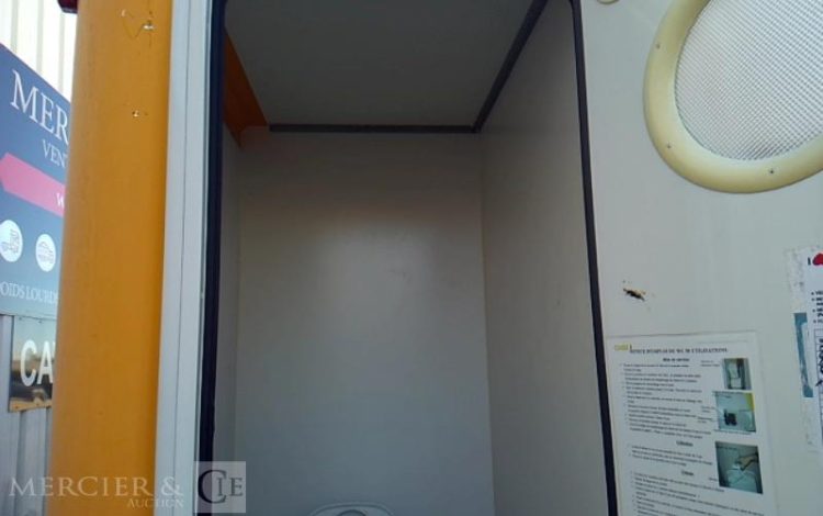 CNSE ABRI DE CHANTIER 9M2 ISOLE + WC  DY-943-DS