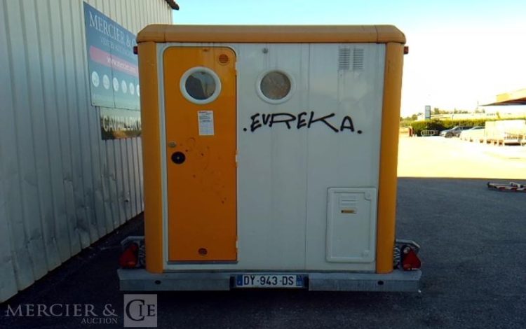 CNSE ABRI DE CHANTIER 9M2 ISOLE + WC  DY-943-DS