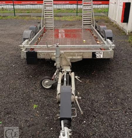 HUBIERE REMORQUE PORTE ENGIN 2 ESSIEUX – PTAC :  3,5 TONNES – ANNEE 2016 BLANC EB-329-RX