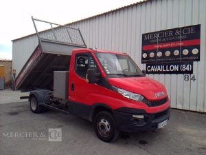 IVECO 35-130 BENNE SIMPLE CABINE COFFRE ROUGE EB-434-GW