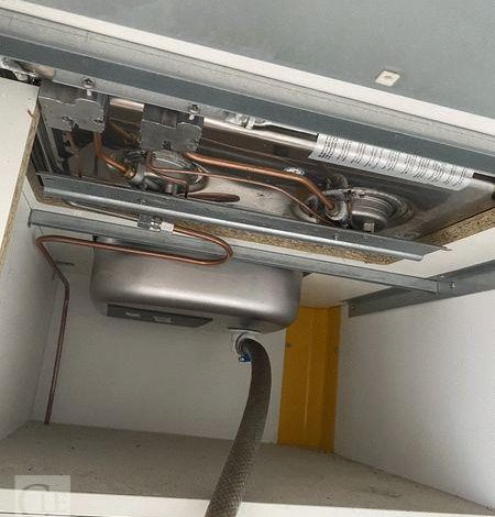 CNSE ABRIS DE CHANTIER TRACTABLE 9M2 ISOLE VESTIAIRE / REFECTOITE AVEC WC CHIMIQUE BLANC EC-484-GM