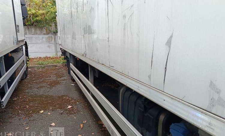 IVECO EUROCARGO 160E21E6 FRIGO/HAYON- EN DESIGNATION(93)  EC-699-GC