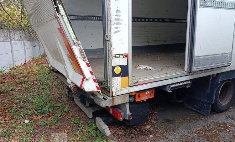 VOLKSWAGEN EUROCARGO 160E21E6 FRIGO/HAYON- EN DESIGNATION(93) BLANC FC-699-GC