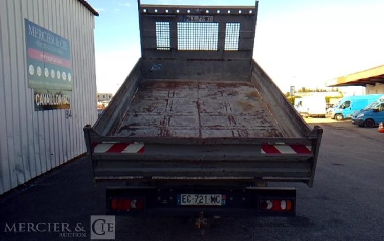 RENAULT MASTER BENNE SIMPLE CABINE COFFRE ROUGE EC-721-WC