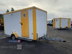 CNSE ABRIS DE CHANTIER 9M2 ISOLE+WC BLANC EJ-593-PJ